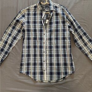 Tommy Hilfiger bottom down shirt!